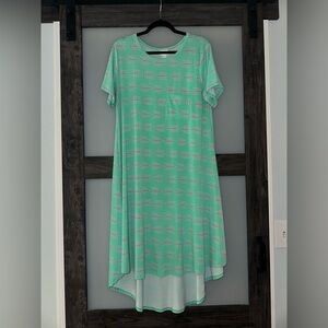 LuLaRoe Mint Arrow Pattern High Low Carly Dress